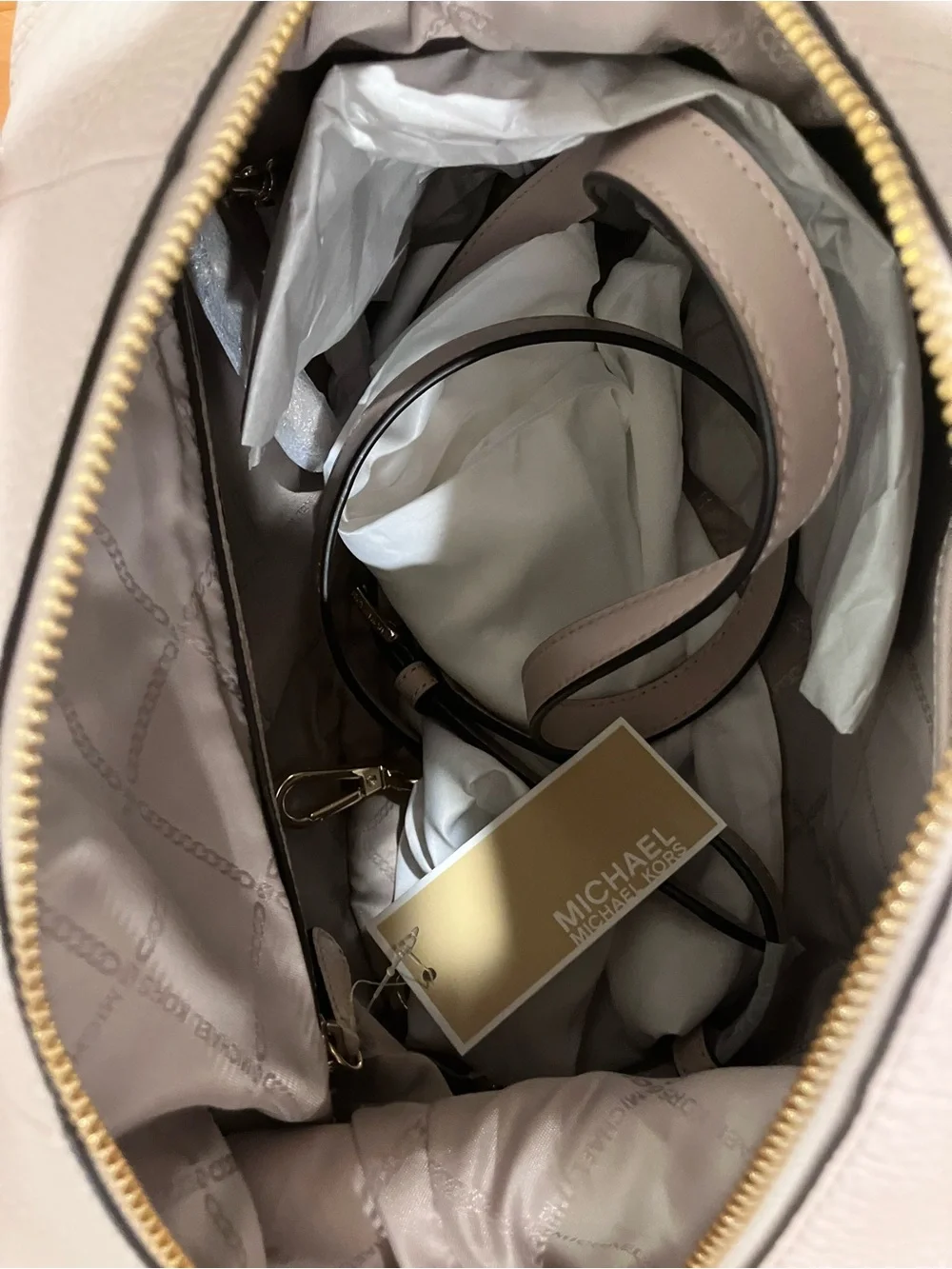 Michael Kors “Beck” Satchel in Soft Pink